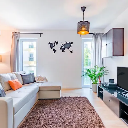 Apartamento Deluxe Beach With Swimming Pool *