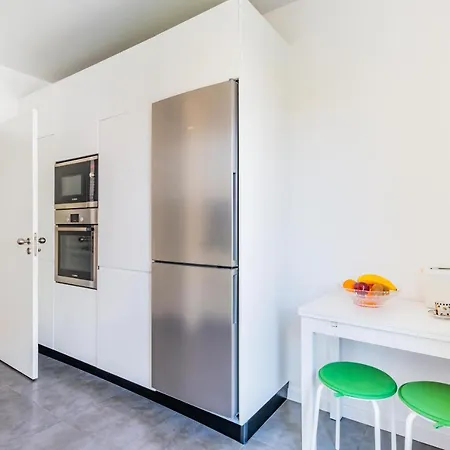 Deluxe Beach With Swimming Pool Apartamento *