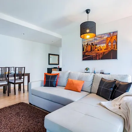 Deluxe Beach With Swimming Pool Apartamento *